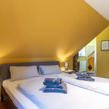 Appartement Suederpiep - 4 Individuelle Nahe Suedstrand Auster - Helle Maisonette Mit 2 Schlafzimmern & Balkon Böhl
