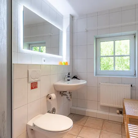 Suederpiep - 4 Individuelle Nahe Suedstrand Auster - Helle Maisonette Mit 2 Schlafzimmern & Balkon * Böhl